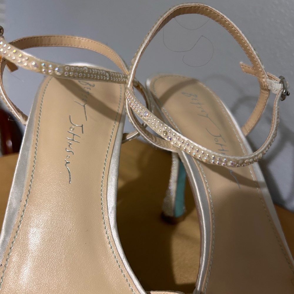 Betsey Johnson Strappy Gold Heels • Size 7.5 (true to size) - Picture 3 of 15
